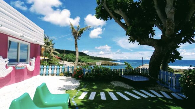 Bay 251 Guesthouse ( 灣境海邊小屋 ) in Banana Bay, Kenting - Deep Dive Review and Virtual Tour