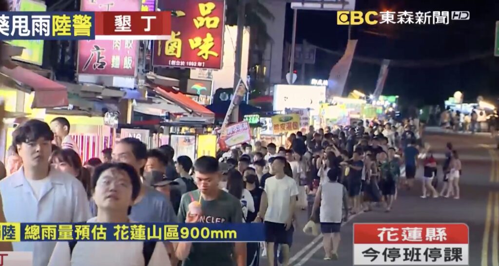 kenting nightmarket before typhoon