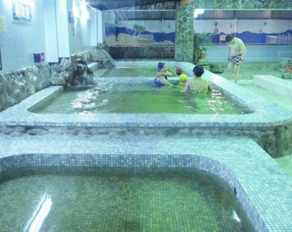 kenting maldives hot spring hotel hot spring area