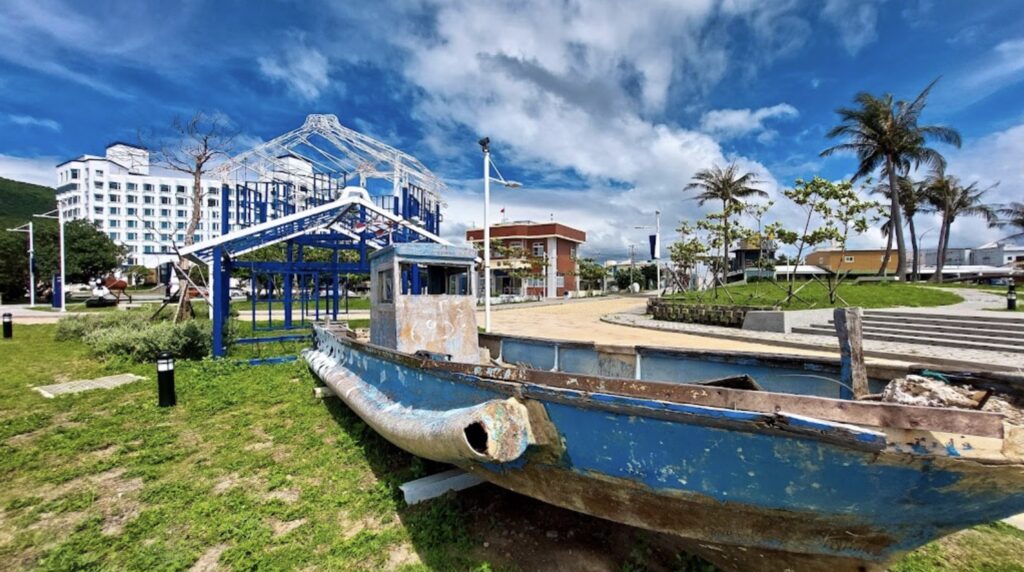 haikou art world