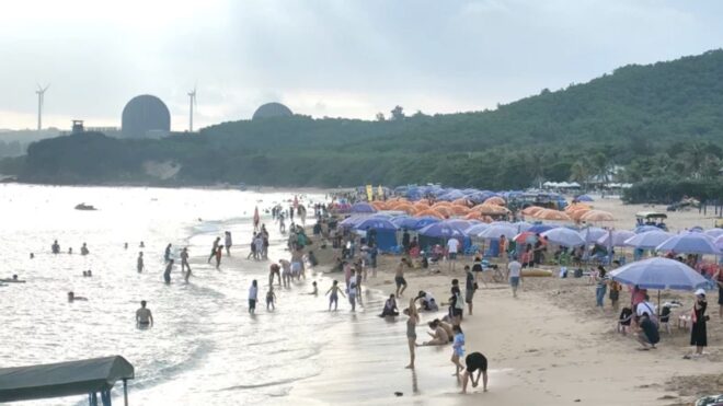 "Kenting's Muted Mid-Autumn: When Anticipated Tourist Boom Turns into an Unexpected Lull