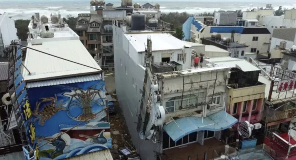 kenting homestay damaged by typhoon