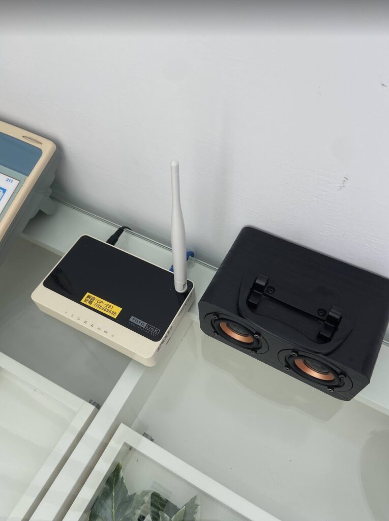 router and bluetooth speaker