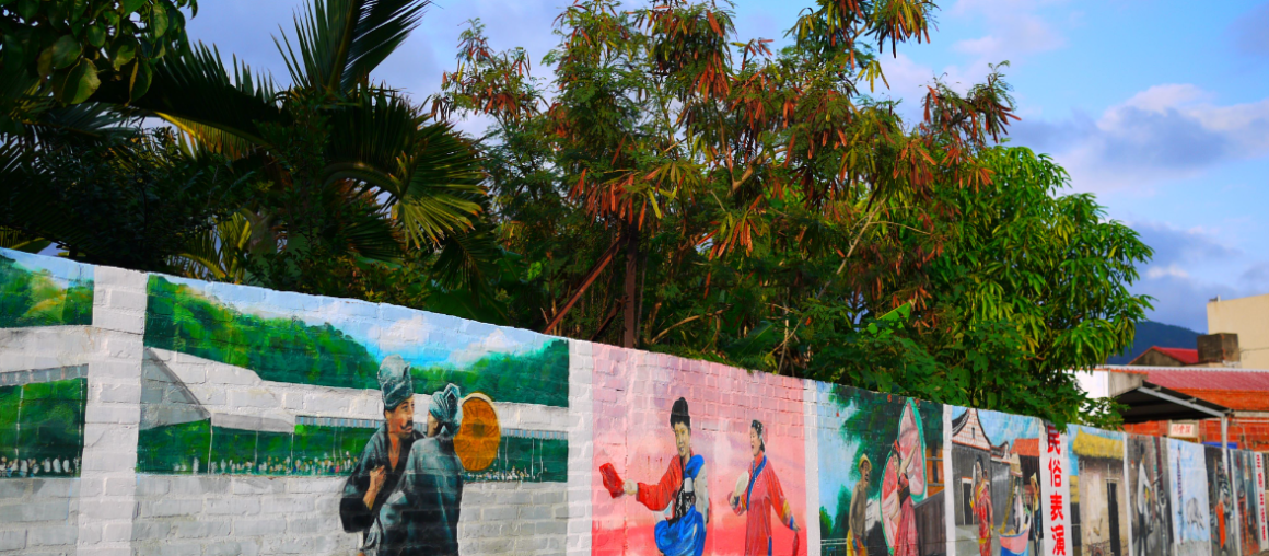 A Time Tunnel in Paint: The Hakka Spirit of Checheng Baoli Village