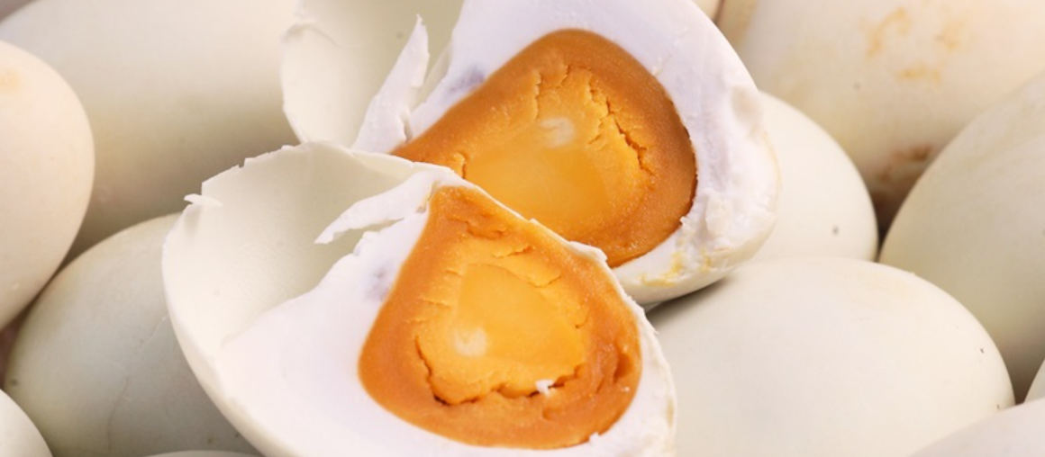 Discovering the Delight of Hongren Duck Eggs: A Must-Try Delicacy in Checheng