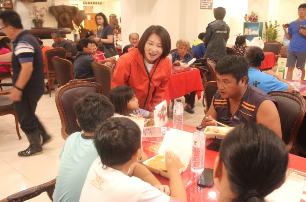 chou chun mi in hotel