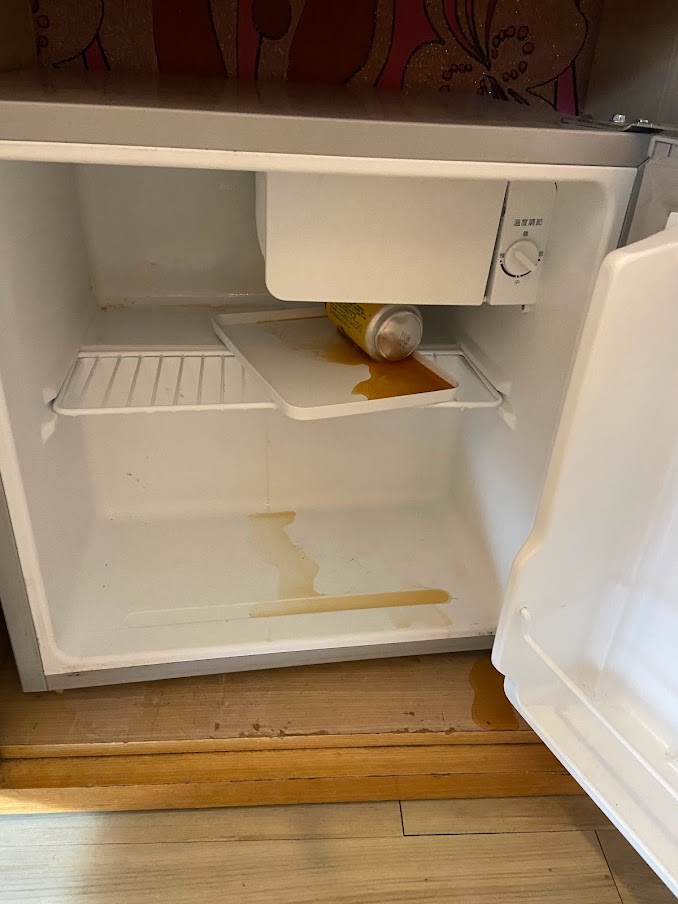refrigerator