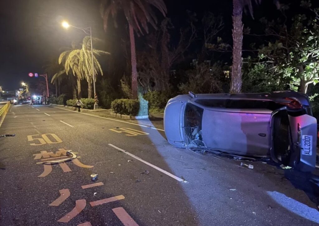 car crash in kenting