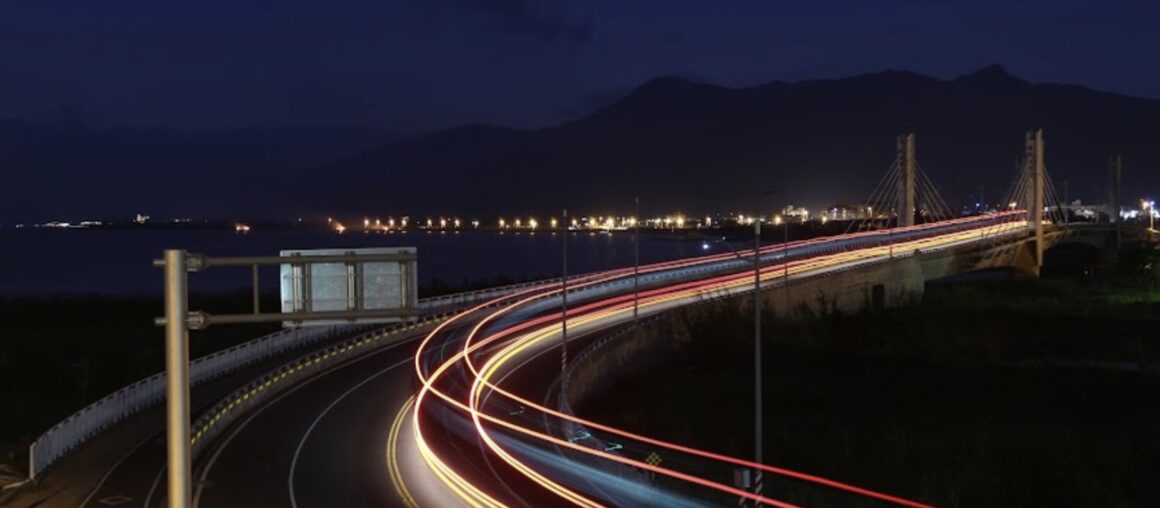 Spectacular Stops on Your Way to Kenting: The Fuan and Guishan Bridges