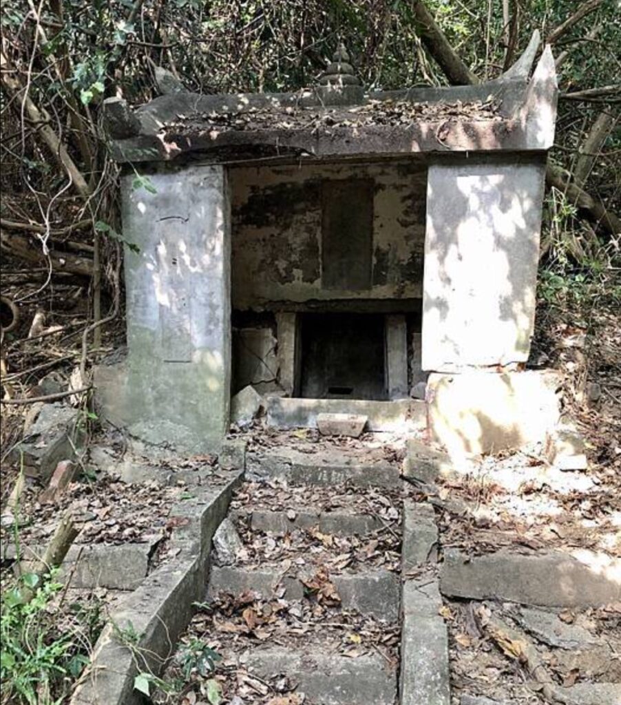 World War II military fortress "Stone Camp" in Xin Kai Village, Fangliao Township.