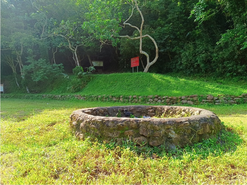 Cacevakan Slate House Ruins CACEVAKAN石板屋遺址