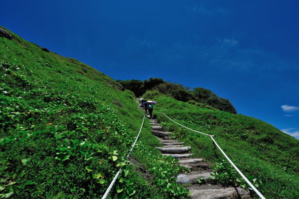 Xuhai Guanyinbi Nature Reserve 旭海-觀音鼻自然保留區