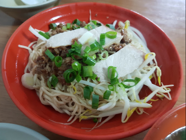 4 Places To Eat Like a Local in Hengchun